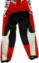 Load image into Gallery viewer, Malcom Smith Axxis Youth Size 26
