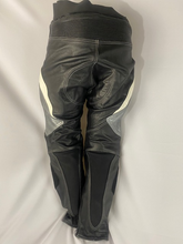 Load image into Gallery viewer, River Road Kevlar Road race Pant  42
